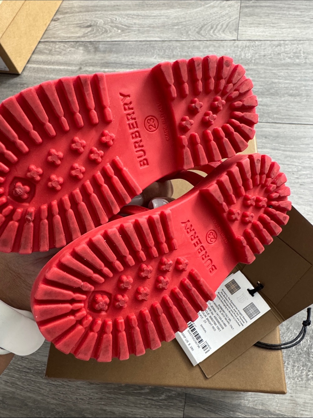 Burberry Red Kids Sandals with Signature Check Insole - Picture 3 of 5